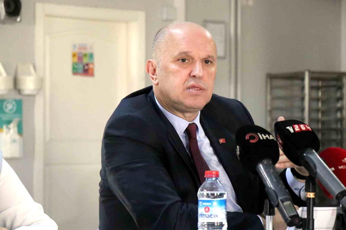Dünya Yaşlılar Günü\'nde Hizmetler Tanıtıldı