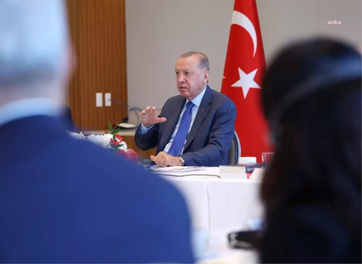 Kara Harp Okulu\'ndaki Mezuniyet Töreni... Cumhurbaşkanı Erdoğan: "kendini Bilmezlerin At Oynattığı Meydana Ülkemizi Bırakamayız"