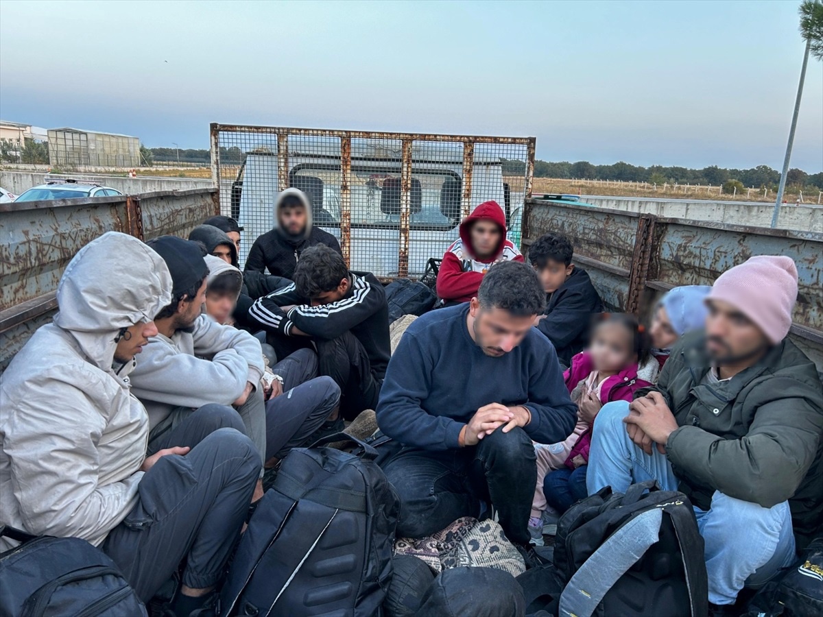 Kırklareli\'nde Göçmen Kaçakçılığı Operasyonu