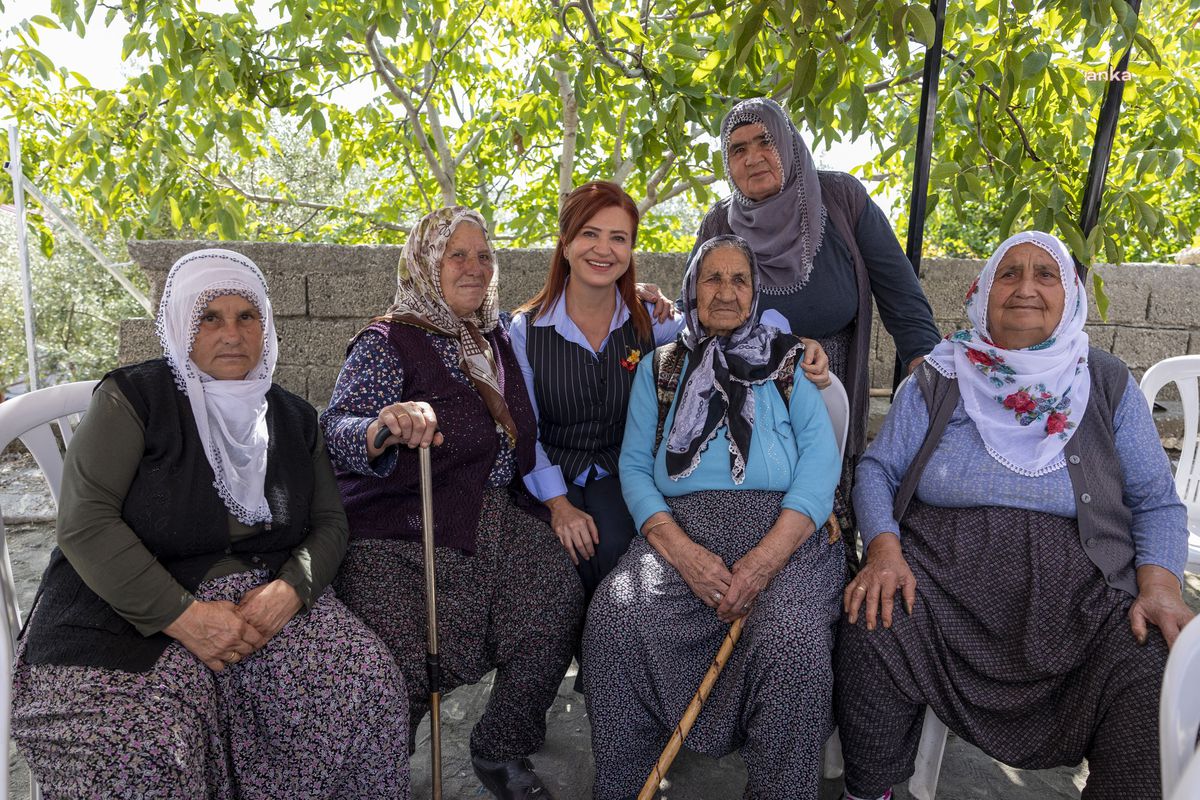 Mersin\'de Kadın ve Aile Hizmetleri Kırsal Mahalle Buluşmaları Devam Ediyor
