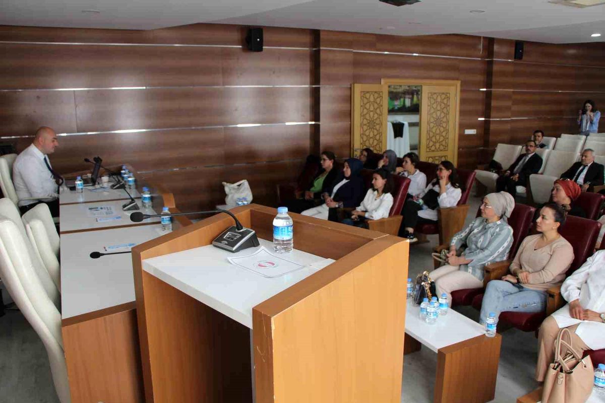Kadın Girişimcilere E-Ticaret Semineri