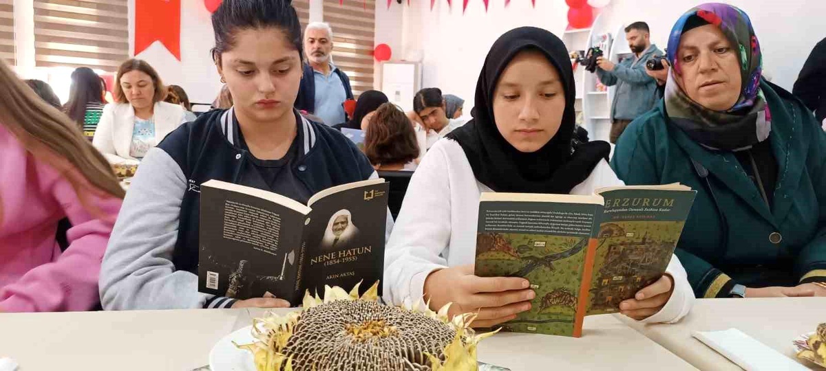 Çocuklar Şehit Aileleriyle Buluştu