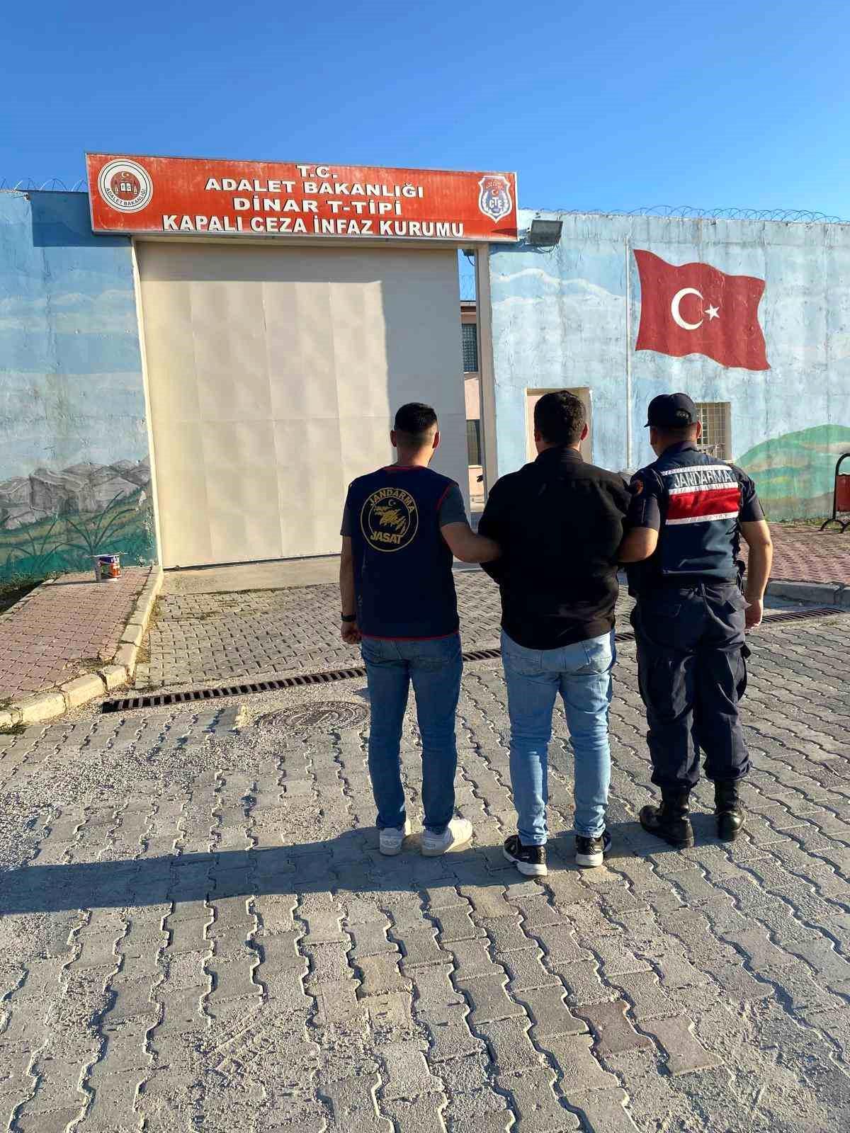 Hırsızlık Şüphelisi Jandarma Tarafından Yakalandı
