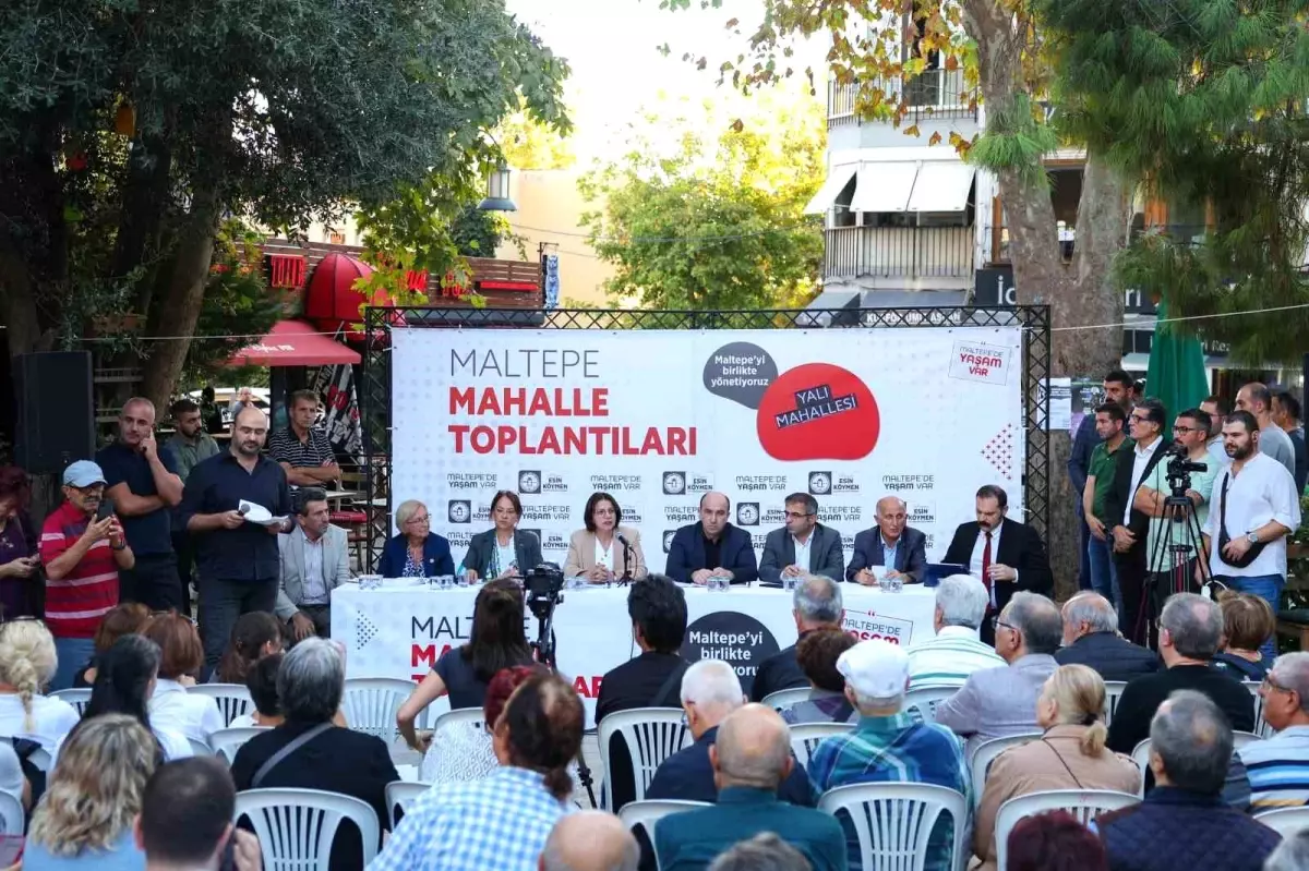 Maltepe Belediye Başkanı Esin Köymen, Yalı Mahallesi\'nde Mahalle Toplantısı Düzenledi