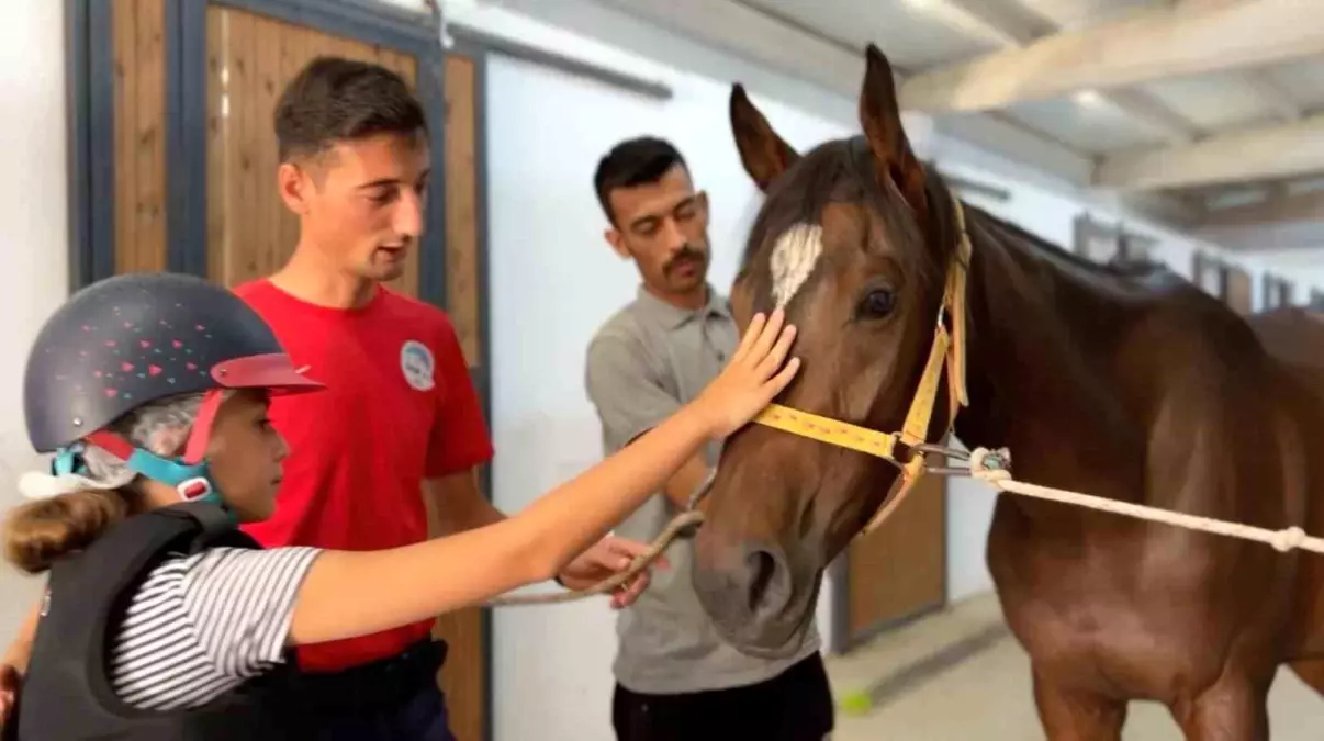 Kayseri\'de Binicilik Eğitimi Kontenjanları Hızla Dolduruldu