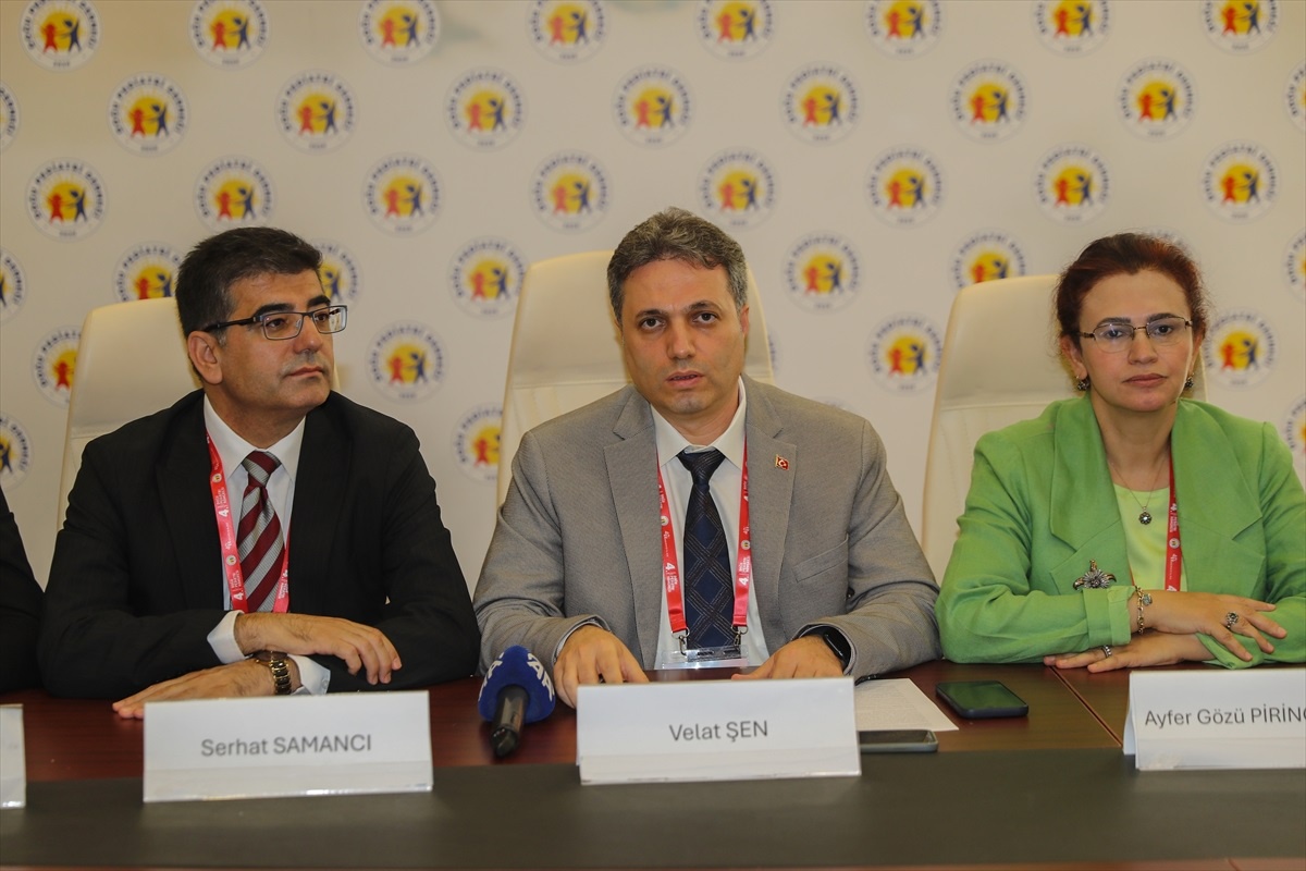 Diyarbakır\'da Pediatri Kongresi Başladı