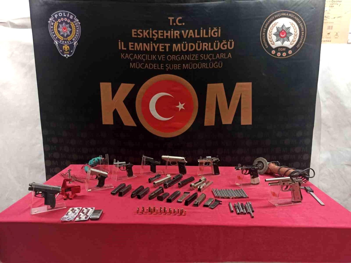 Eskişehir\'de Silah Atölyesine Baskın