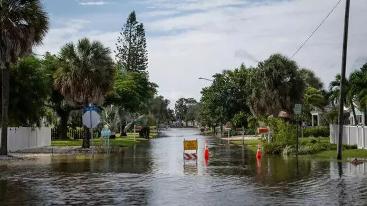 Helene Kasırgası, Florida\'yı vurdu! OHAL ilan edildi