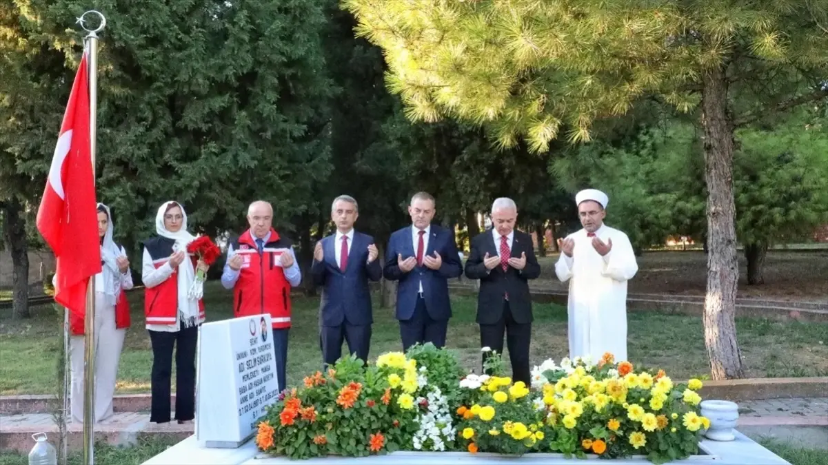 Vali Turan Şehit Ailelerini Ziyaret Etti