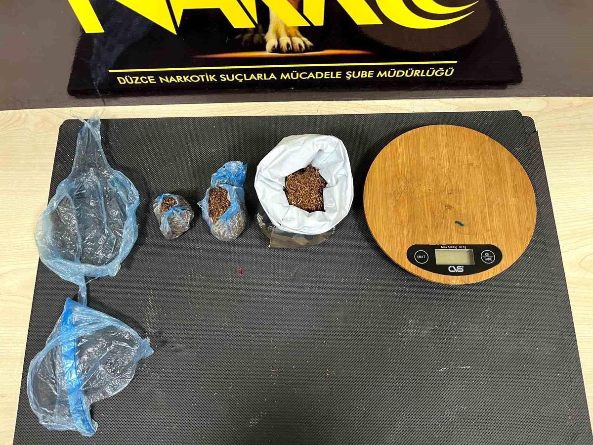 Düzce\'de Uyuşturucu Operasyonu: 80 Gram Sentetik Kannabinoid Ele Geçirildi