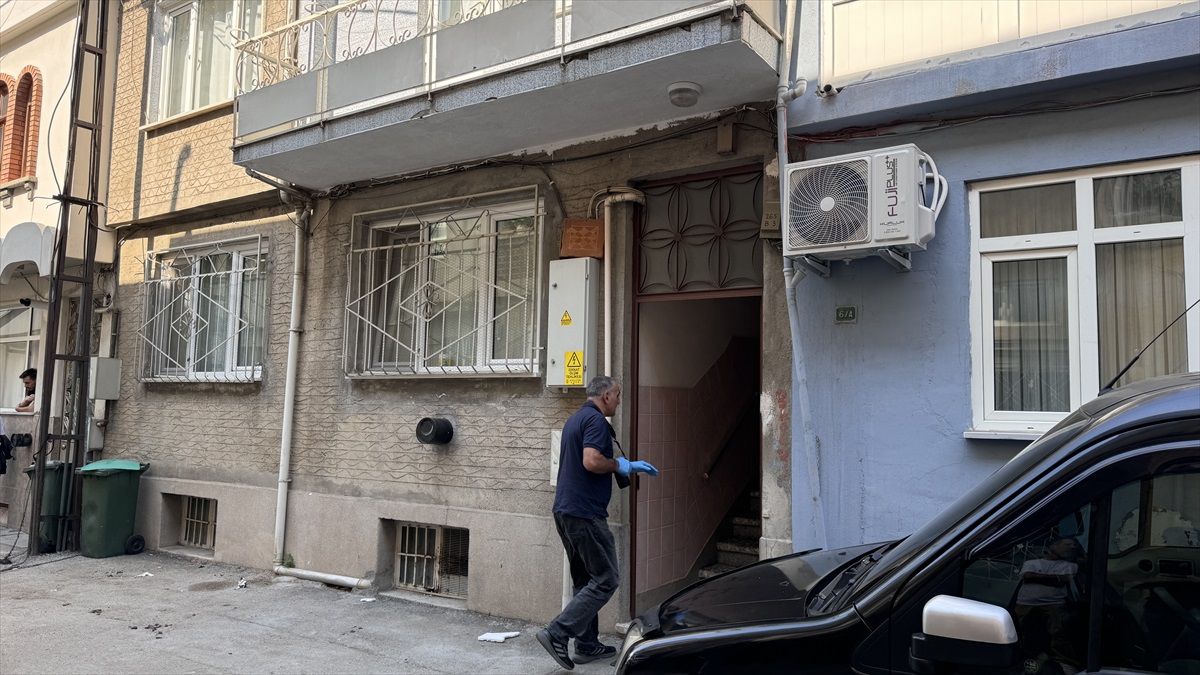 Bursa\'da Merdivende Cansız Bedeni Bulundu