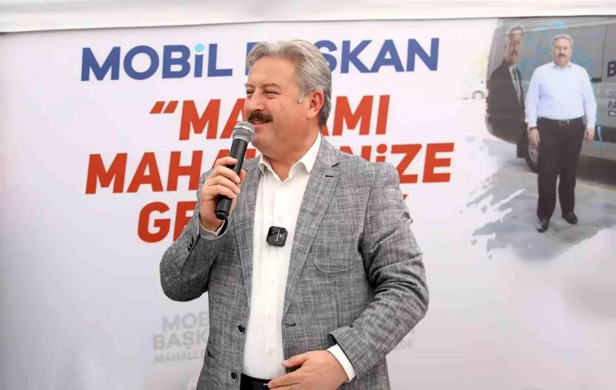 Melikgazi Belediye Başkanı, Mobil Başkan Uygulaması ile Büyükbürüngüz Mahallesi\'nde Buluştu