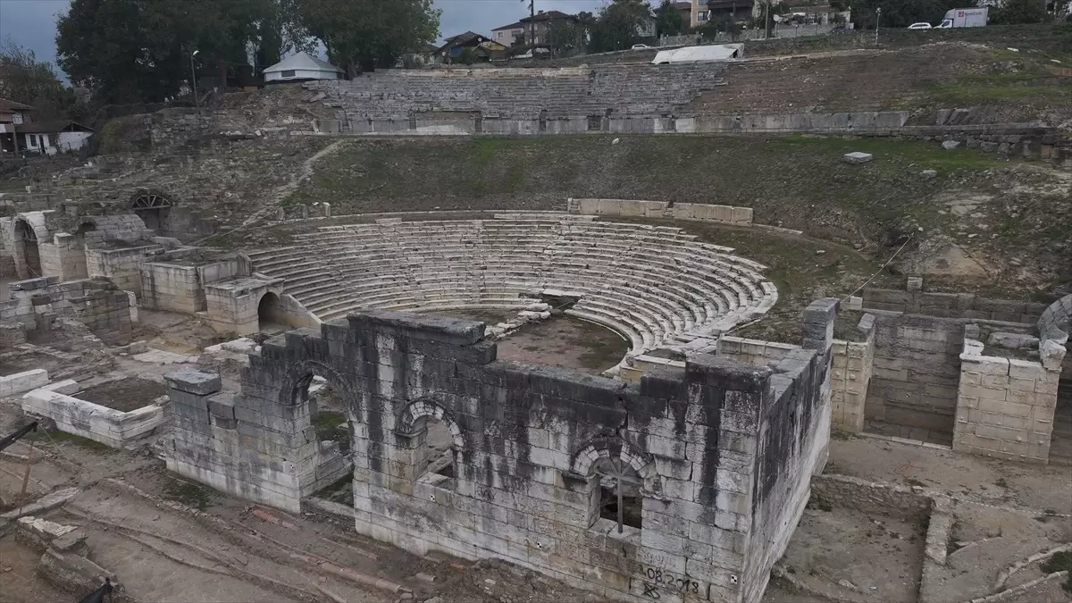 Tarihi Antik Kentte Heyecan Verici Buluntular