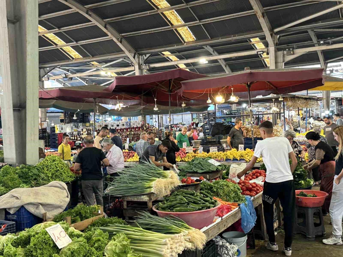 Zonguldak\'ta Pazar Fiyatları İlgiyi Düşürdü