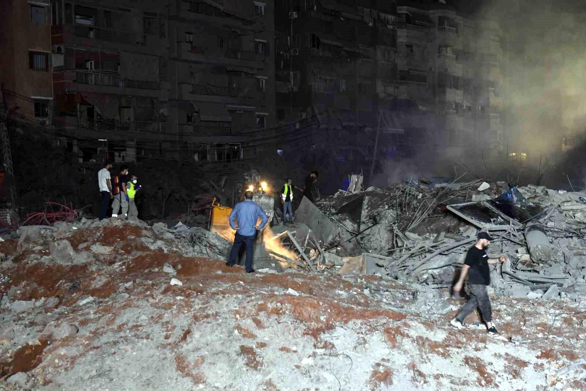 İsrail\'in Lübnan\'a Saldırısı: 6 Ölü, 91 Yaralı