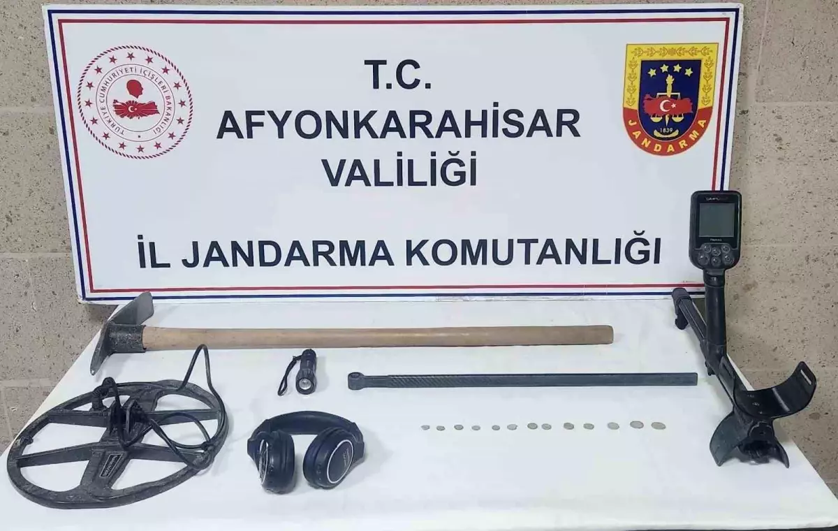 Define Arayıcısı Jandarmadan Kaçamadı