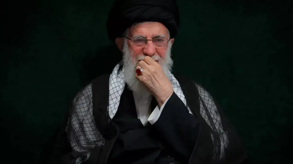 Nasrallah\'ın ölümü sonrası İran\'ı korku sardı! Hamaney güvenli bölgeye götürüldü