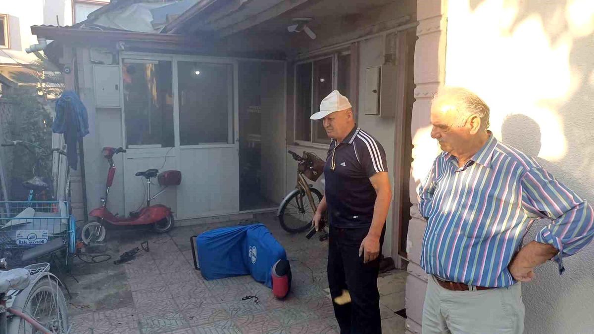Düzce\'de Elektrikli Bisiklet Aküsü Patladı