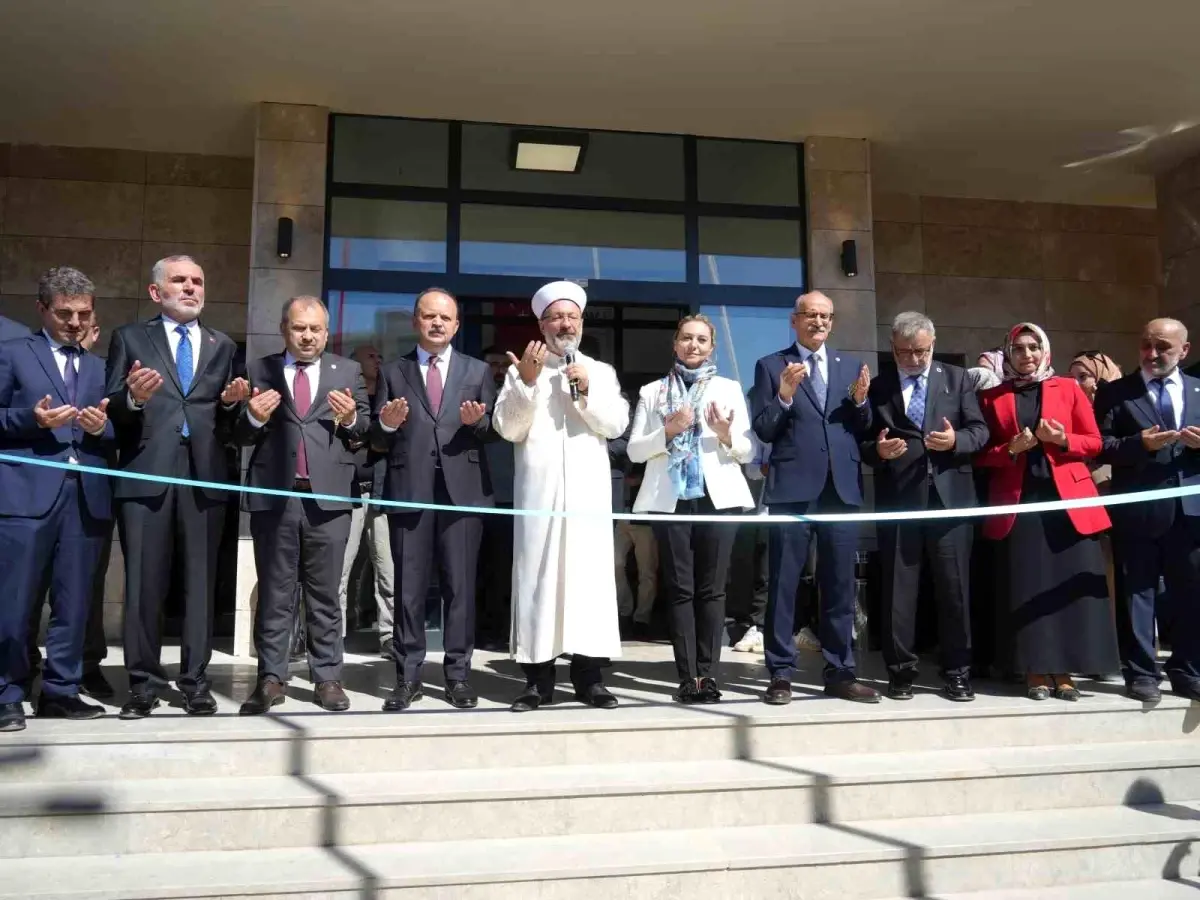 Erbaş: Bilim İnsanı Yaşatmak İçin