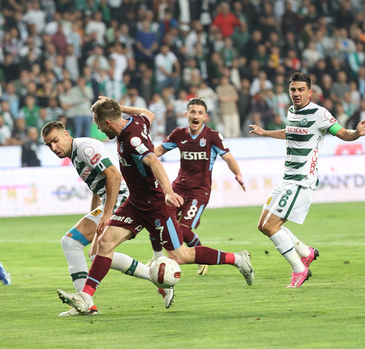 Trabzonspor-Konyaspor Rekabeti