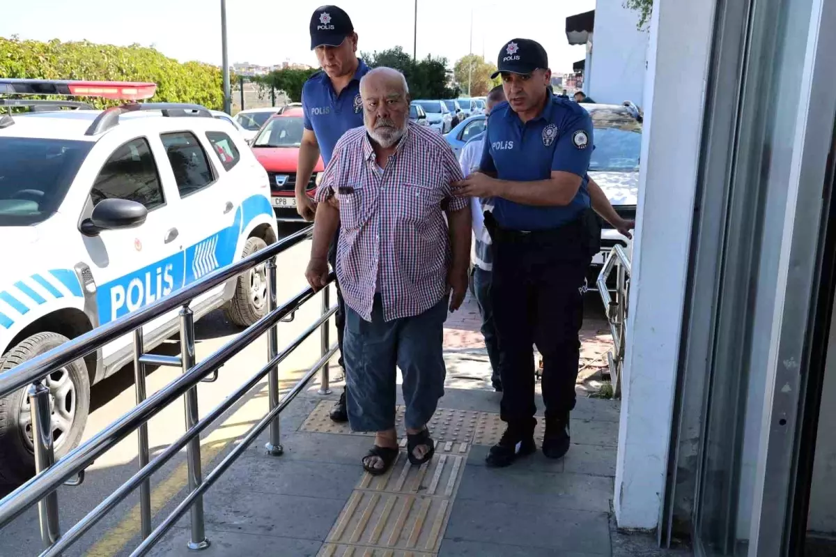 Adana\'da Kaza: Yaşlı Kadın Hayatını Kaybetti