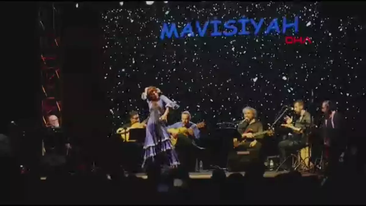 Phaselis Festivali\'nde Mavi Siyah Coşkusu