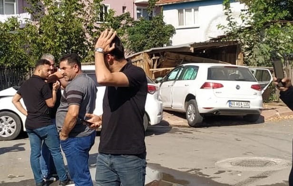 İnegöl\'de Otomobil Kazası: 4 Yaralı
