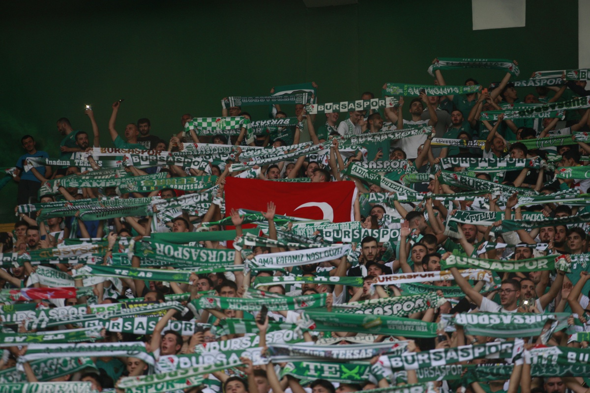 Bursaspor\'dan Seyirci Rekoru