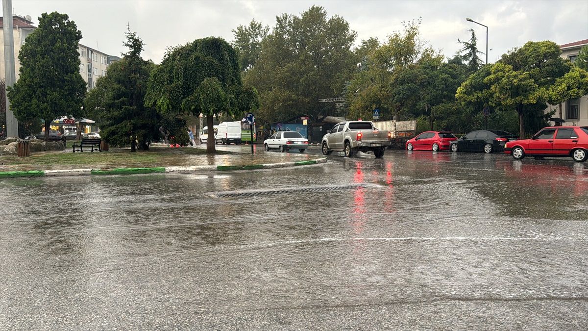Edirne ve Kırklareli\'nde Şiddetli Sağanak