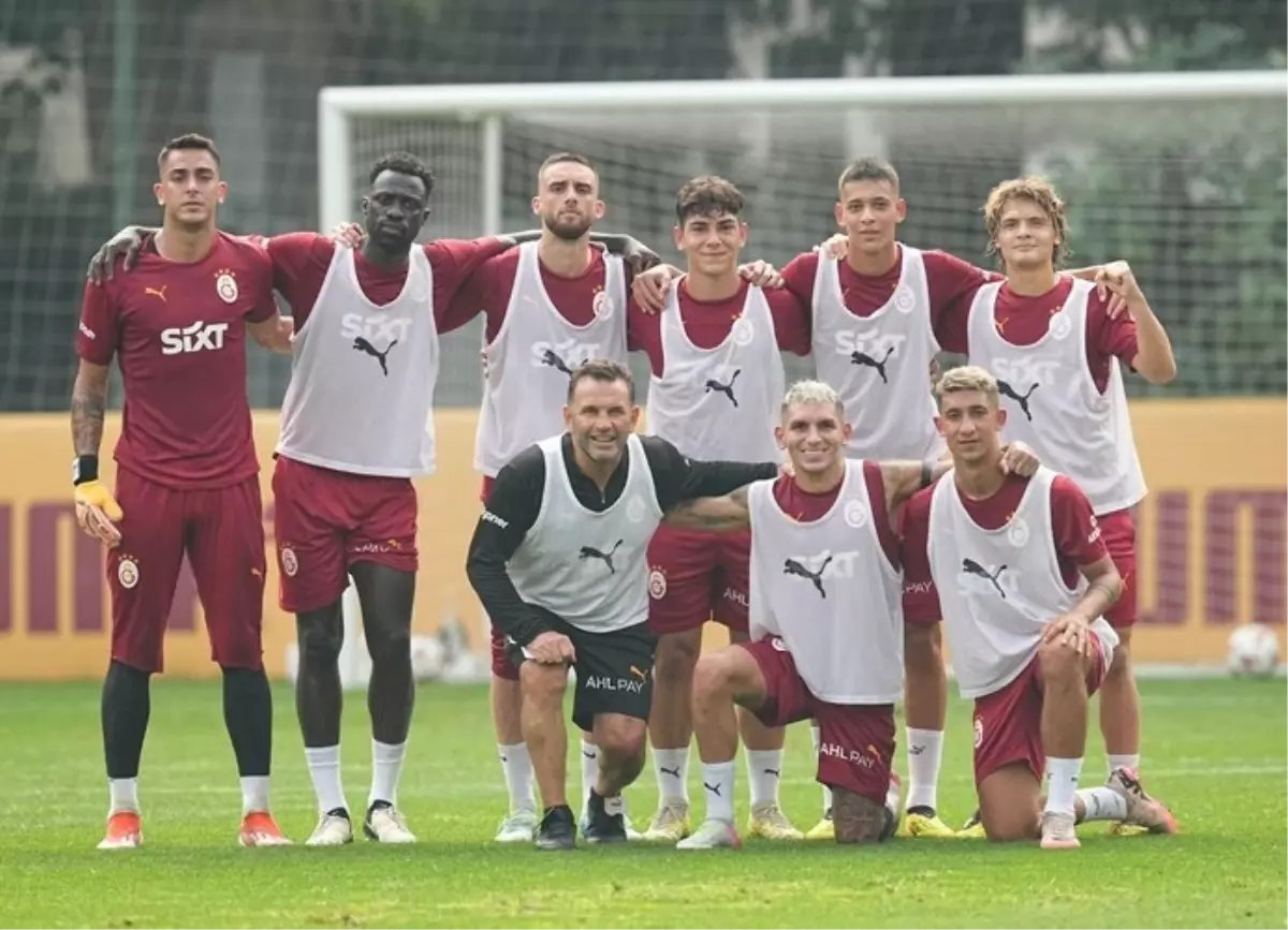 Galatasaray RFS Maçına Hazırlanıyor