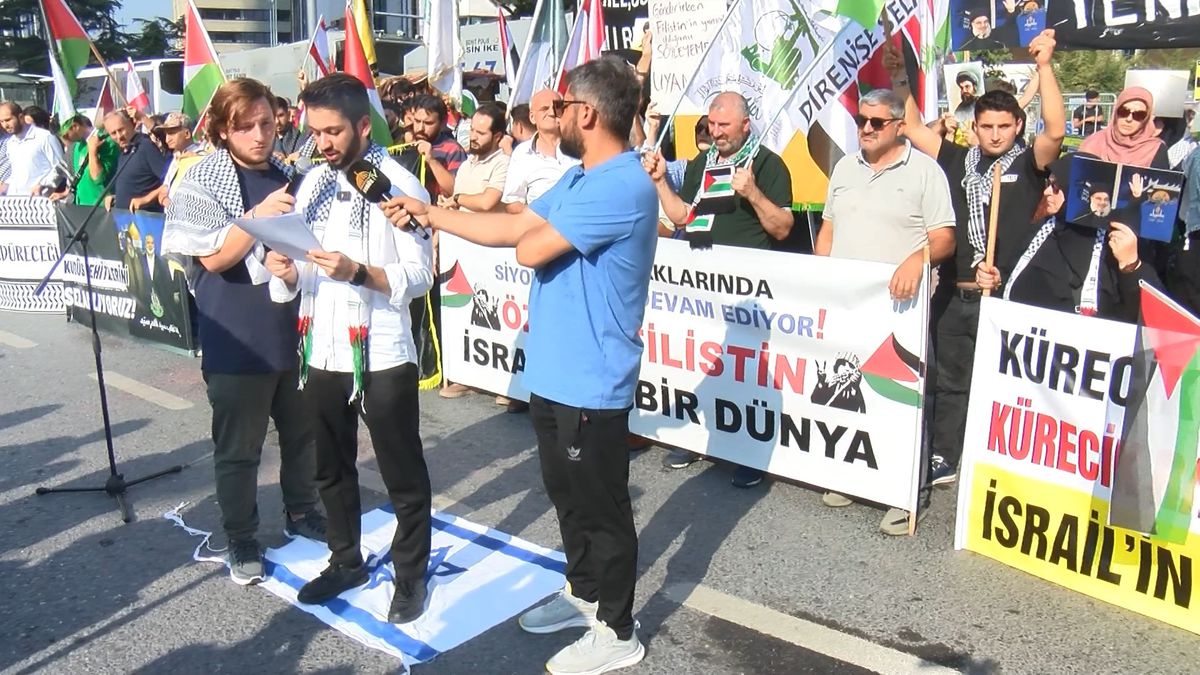 İsrail Konsolosluğu\'na Protesto