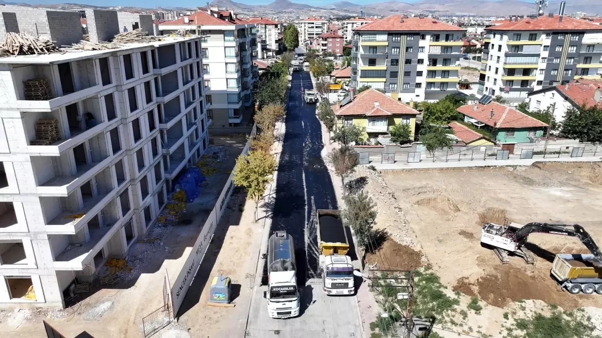 Karatay Belediyesi Yol Yenileme Çalışmalarına Devam Ediyor