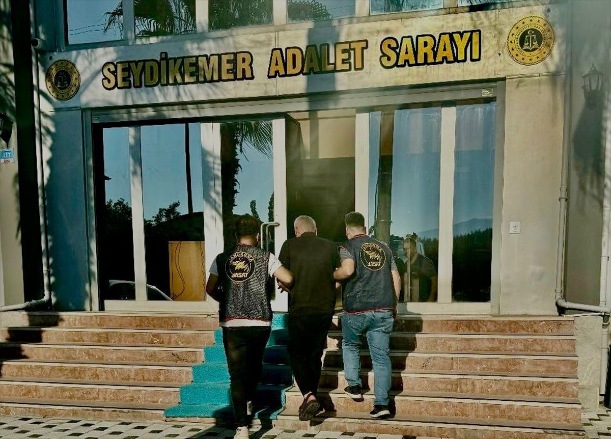 Firari Hükümlü Seydikemer\'de Yakalandı