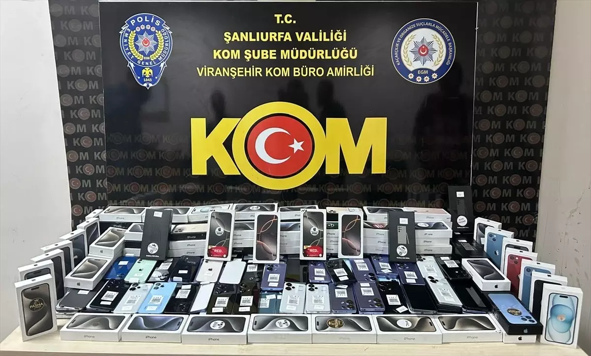 Viranşehir\'de 350 Kaçak Cep Telefonu Ele Geçirildi