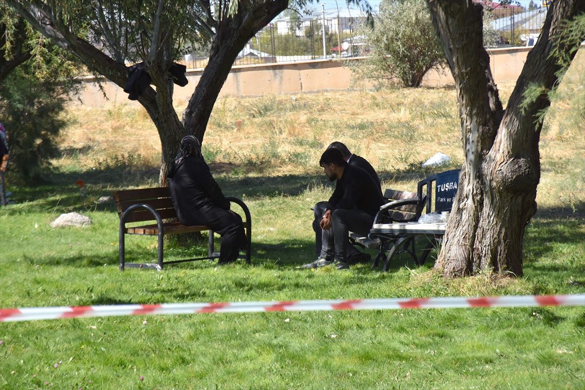 Van\'da Kaybolan Öğrenci İçin Arama Çalışmaları Sürüyor