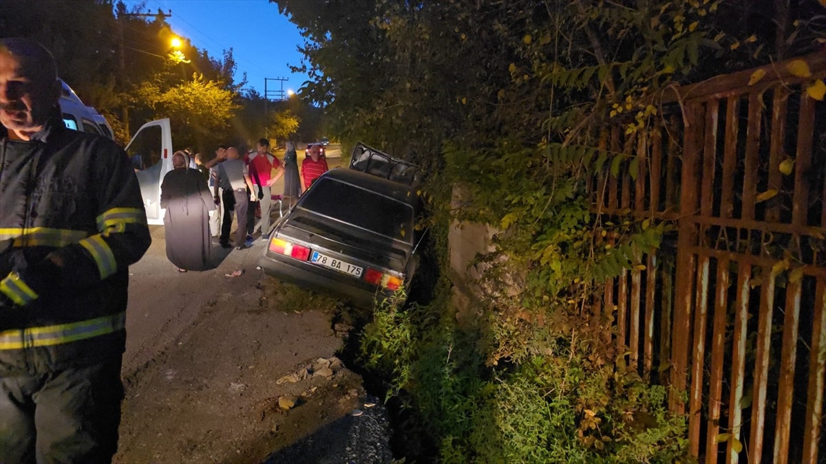 Karabük\'te İki Trafik Kazası: 3 Yaralı