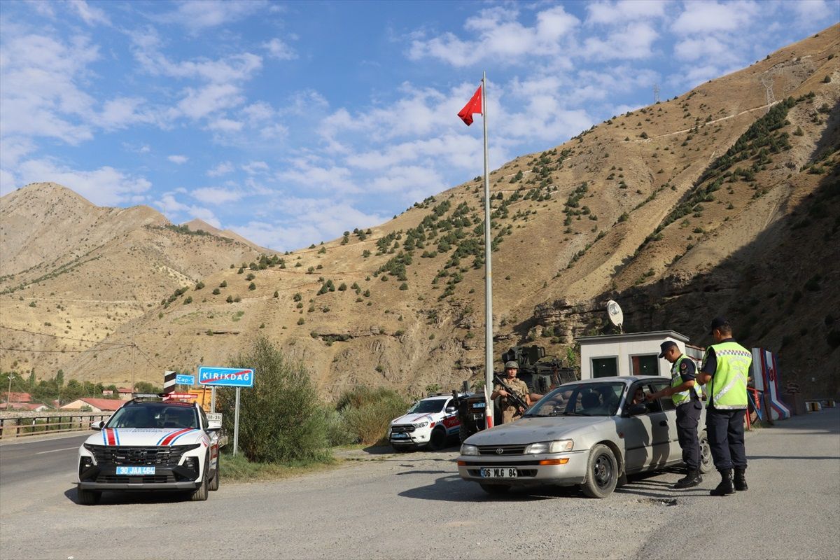 Hakkari\'de Trafik Denetimi