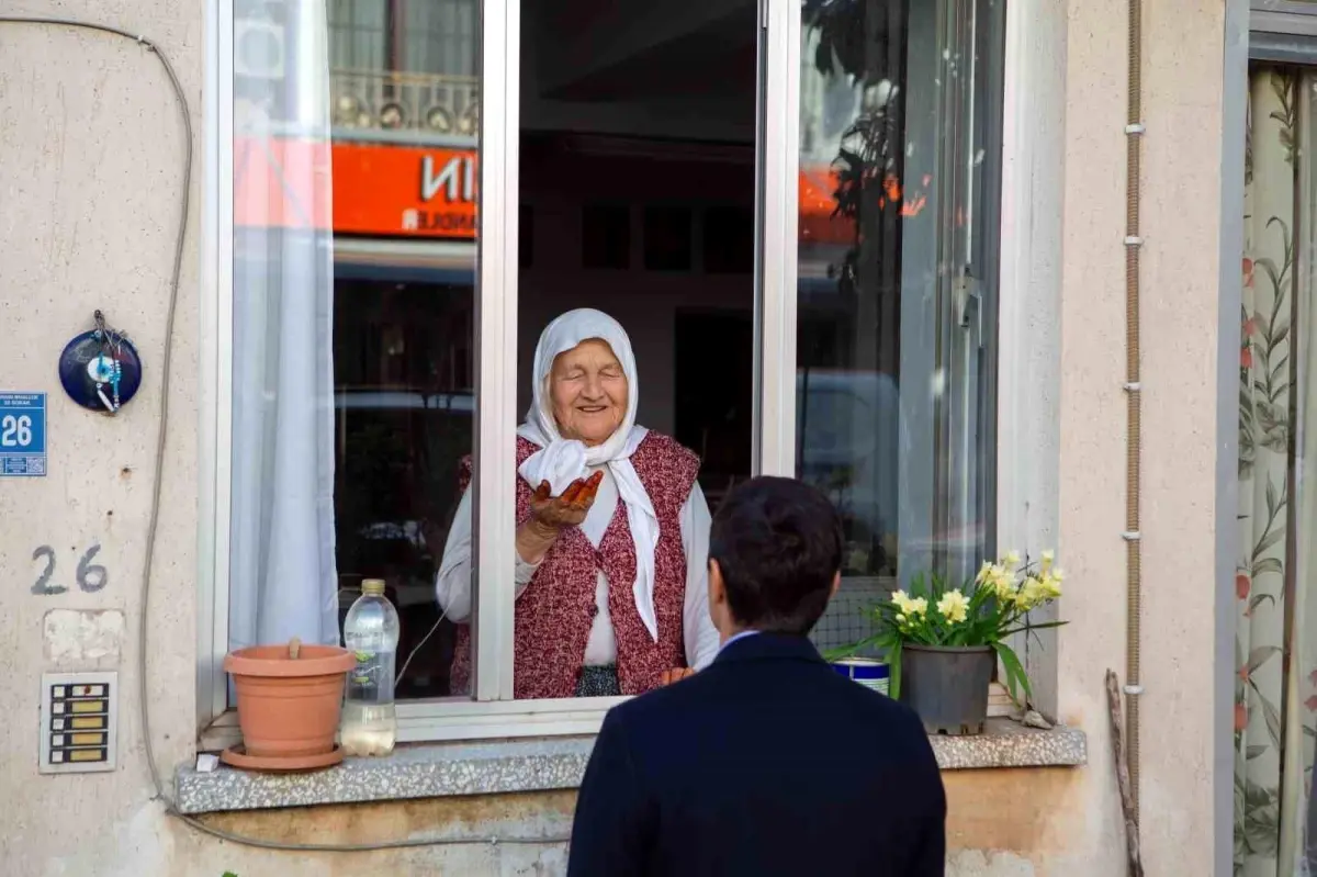 Marmaris Belediye Başkanı Acar Ünlü, Dünya Yaşlılar Günü Mesajı Yayımladı