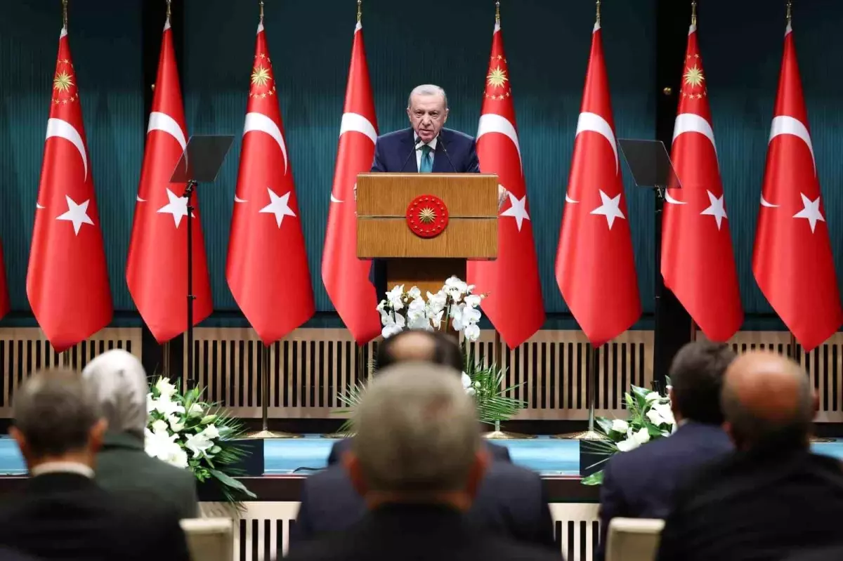 Cumhurbaşkanı Erdoğan: "Uluslararası toplum, İsrail\'in tüm bölgeyi ateşe atan bu haydutluğuna daha fazla sessiz kalamaz"