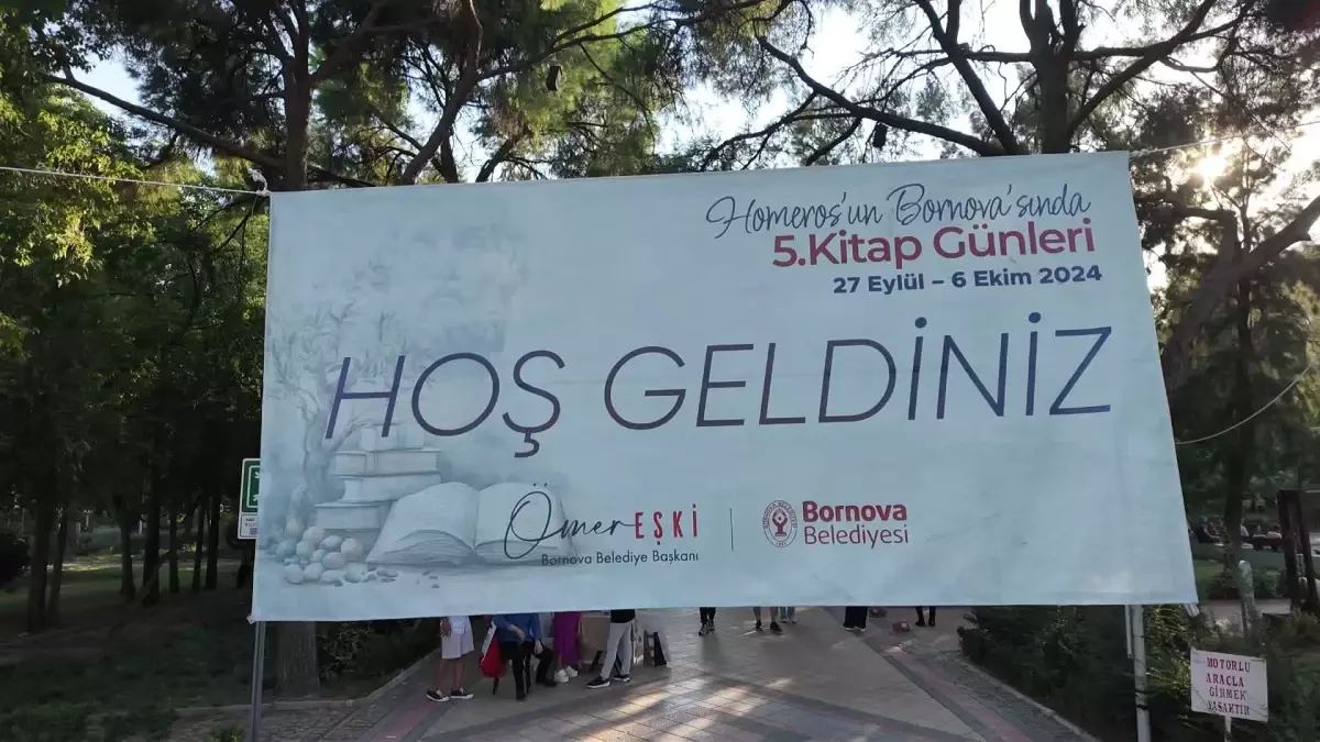 Homeros\'un Bornova\'sında Kitap Günleri Başladı