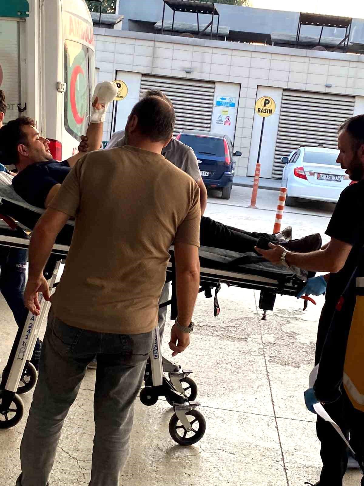 İnegöl\'de Genç Çalışırken Parlak Dikkatsizlik!