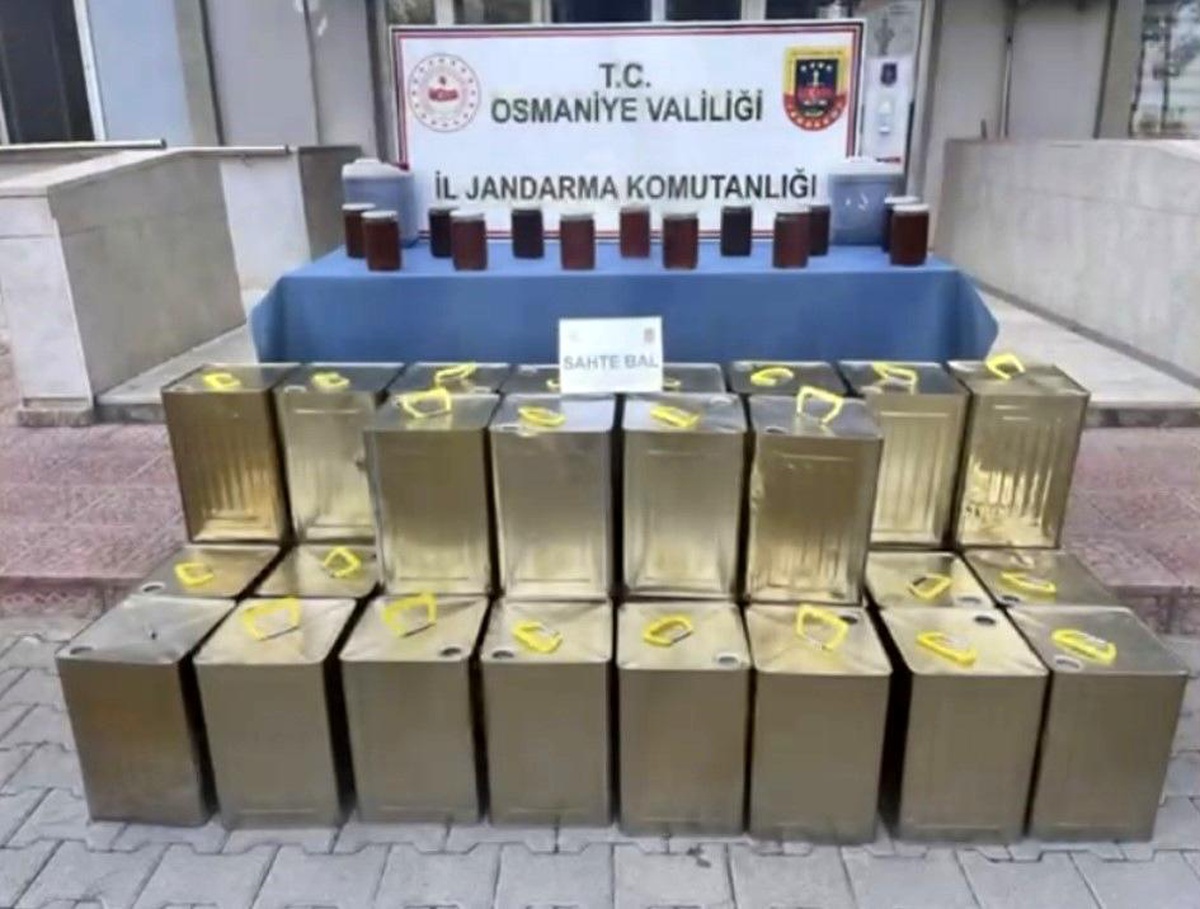 Osmaniye\'de 1 Ton Sahte Bal Ele Ge geçti