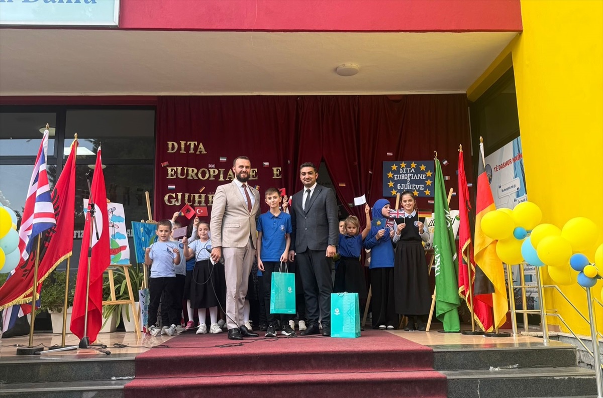 Arnavutluk\'ta Türkçe Kompozisyon Yarışması