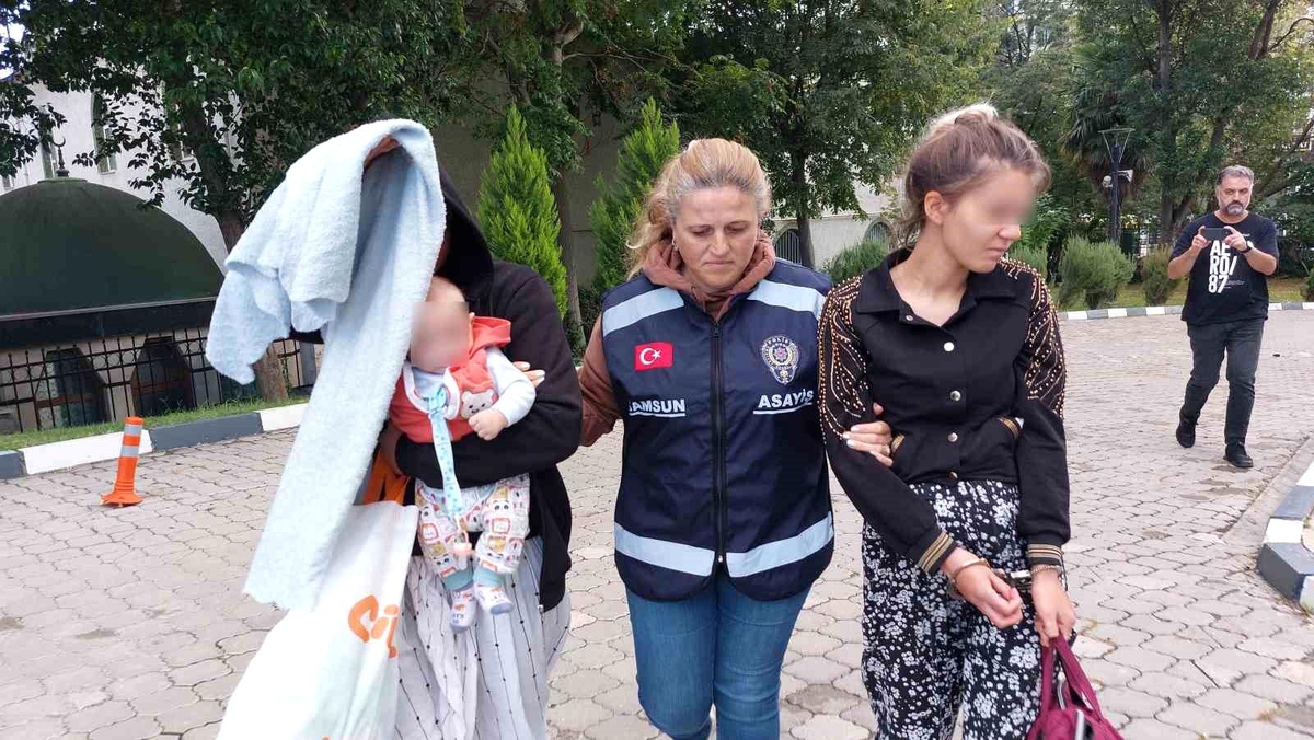 Hamile Kadın Polis Evinden Hırsızlık Yaptı