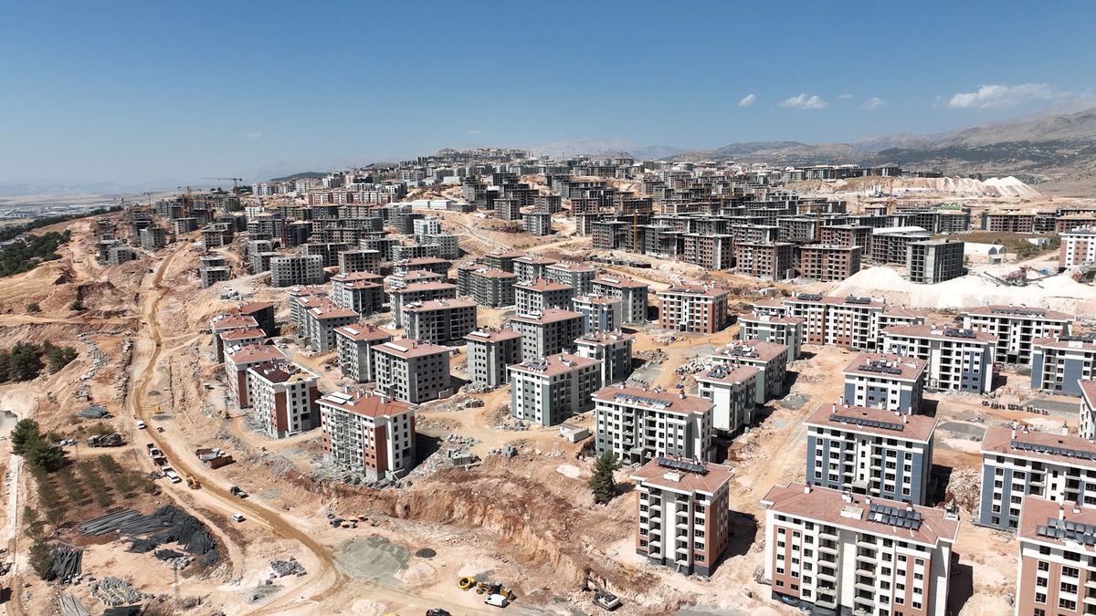 Adıyaman\'da 9.603 Deprem Konutu İnşaatı Devam Ediyor