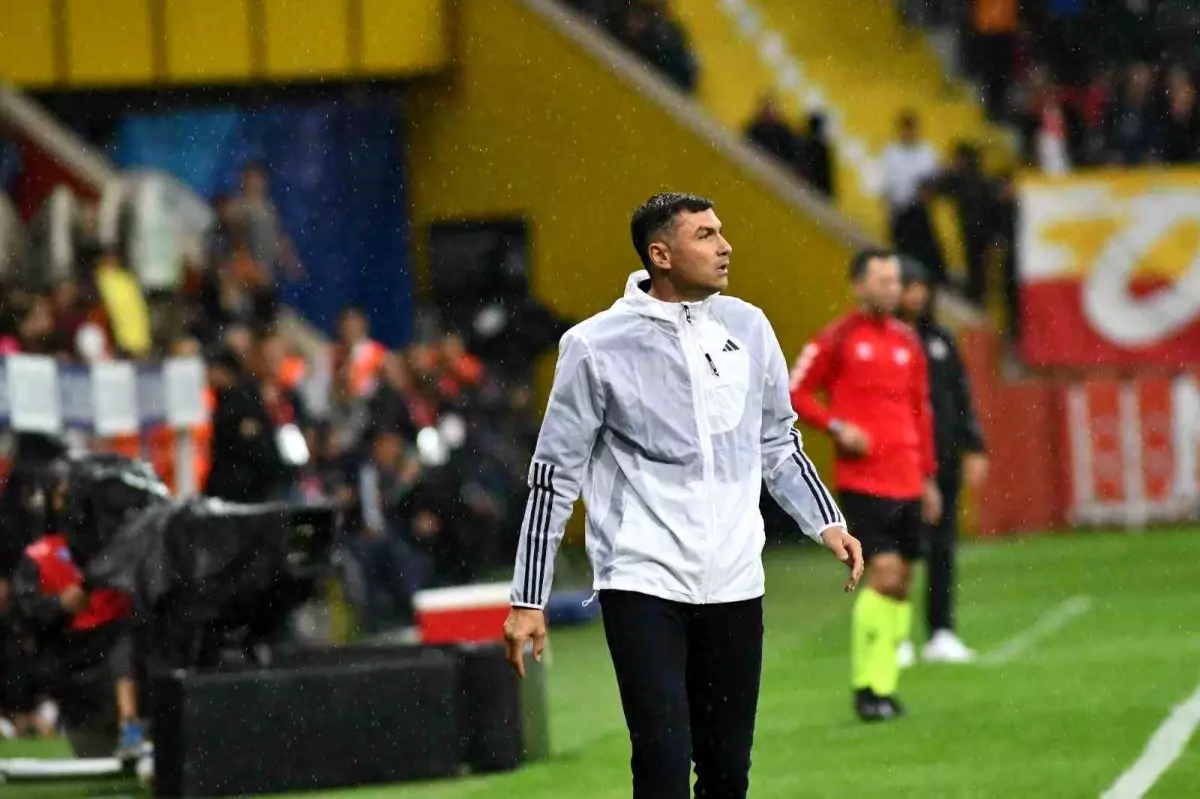 Burak Yılmaz\'a Veda Mesajı