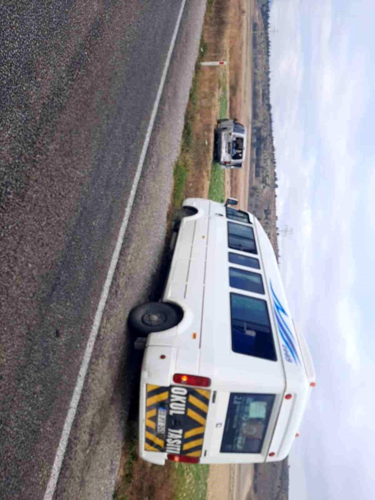 Afyonkarahisar\'da Trafik Kazası: 6 Yaralı
