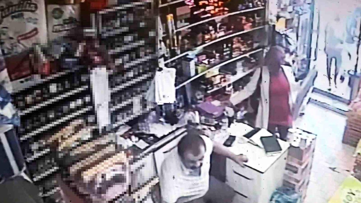 Karabük\'te Kargo Hırsızlığı Kamerada