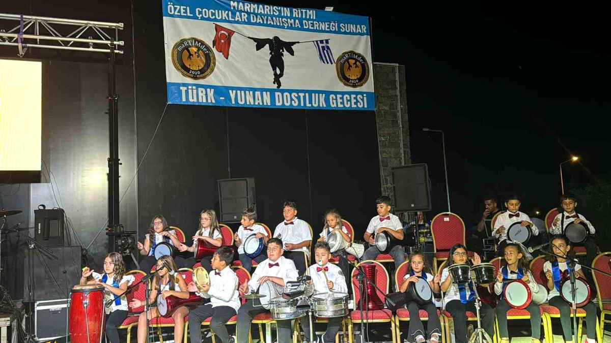Marmaris\'te Özel Çocukların Duygu Dolu Konseri