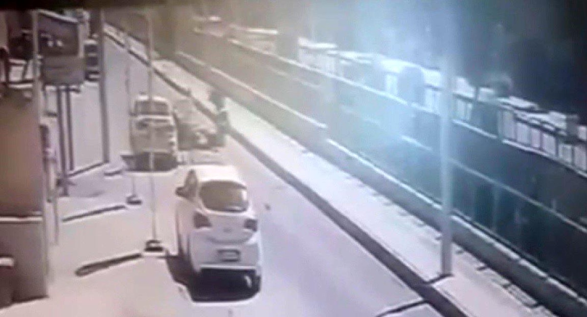 Mersin\'de Elektrikli Bisiklet Kazası